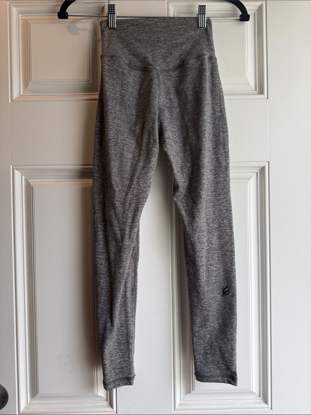 P'tula OG Bare Heather Gray Leggings - Picture 3 of 3